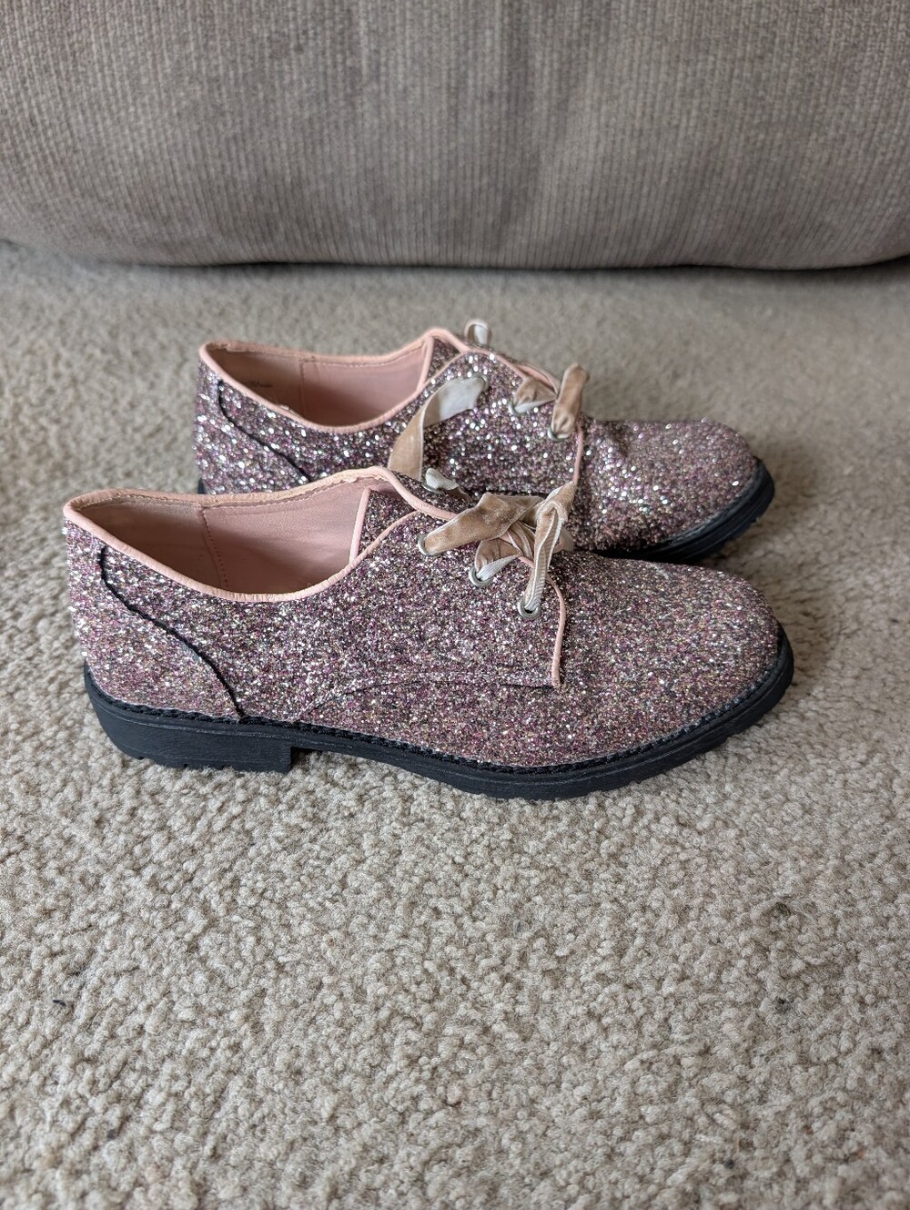 Dirty Laundry Pink Glitter Lace-Up Oxfords with Black Sole